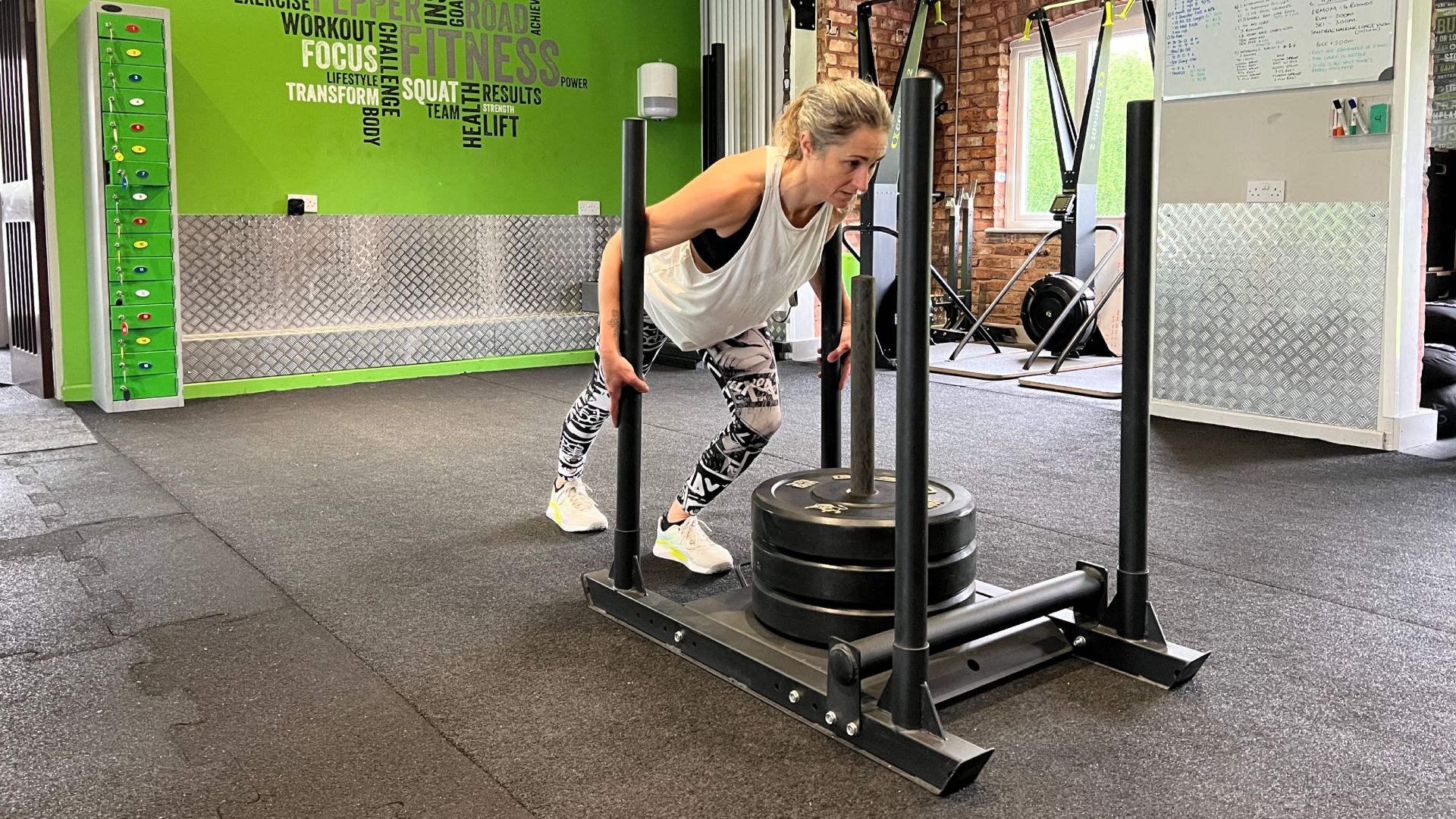 Hyrox Vs CrossFit: What’s The Difference?